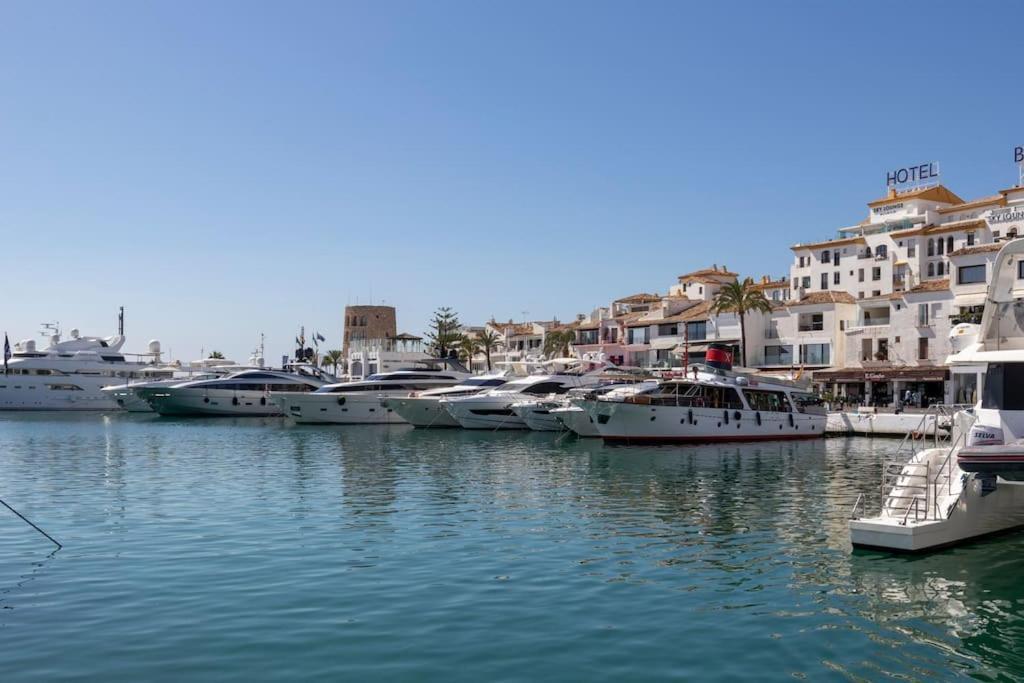 Puerto Banus Luxurious Apartment In The Heart Of The Port Marbella Esterno foto